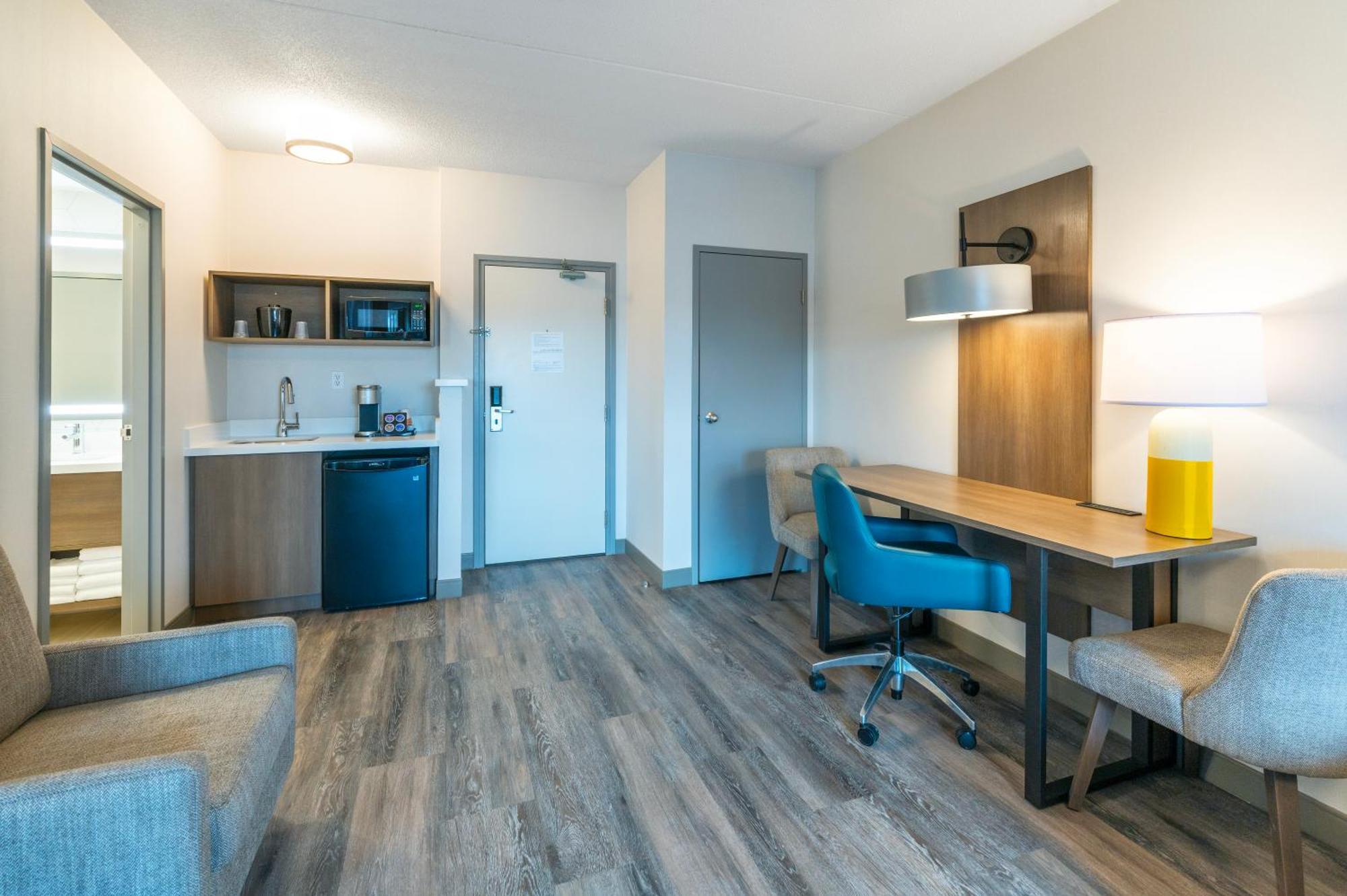 Comfort Suites London Extérieur photo