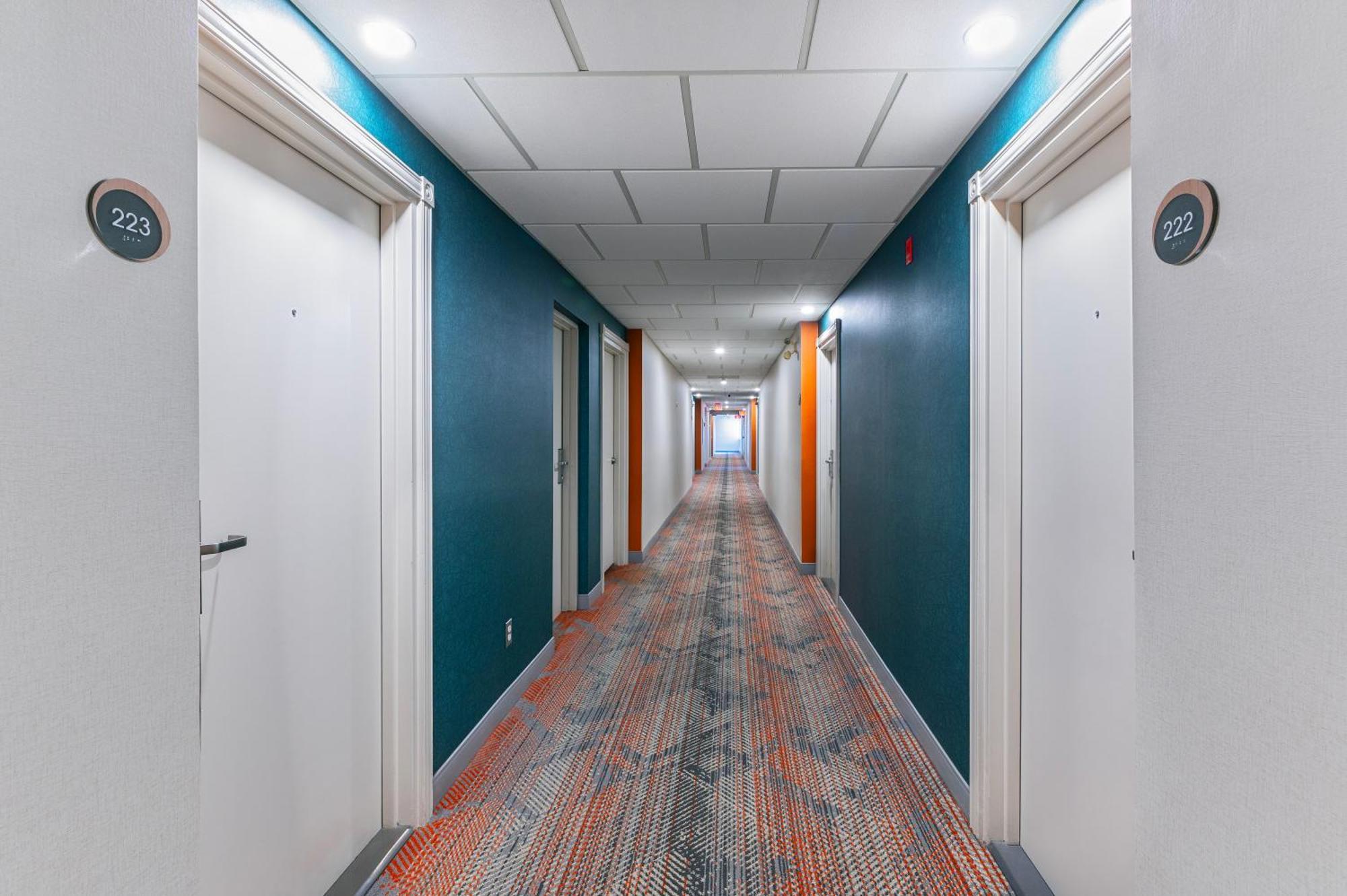 Comfort Suites London Extérieur photo