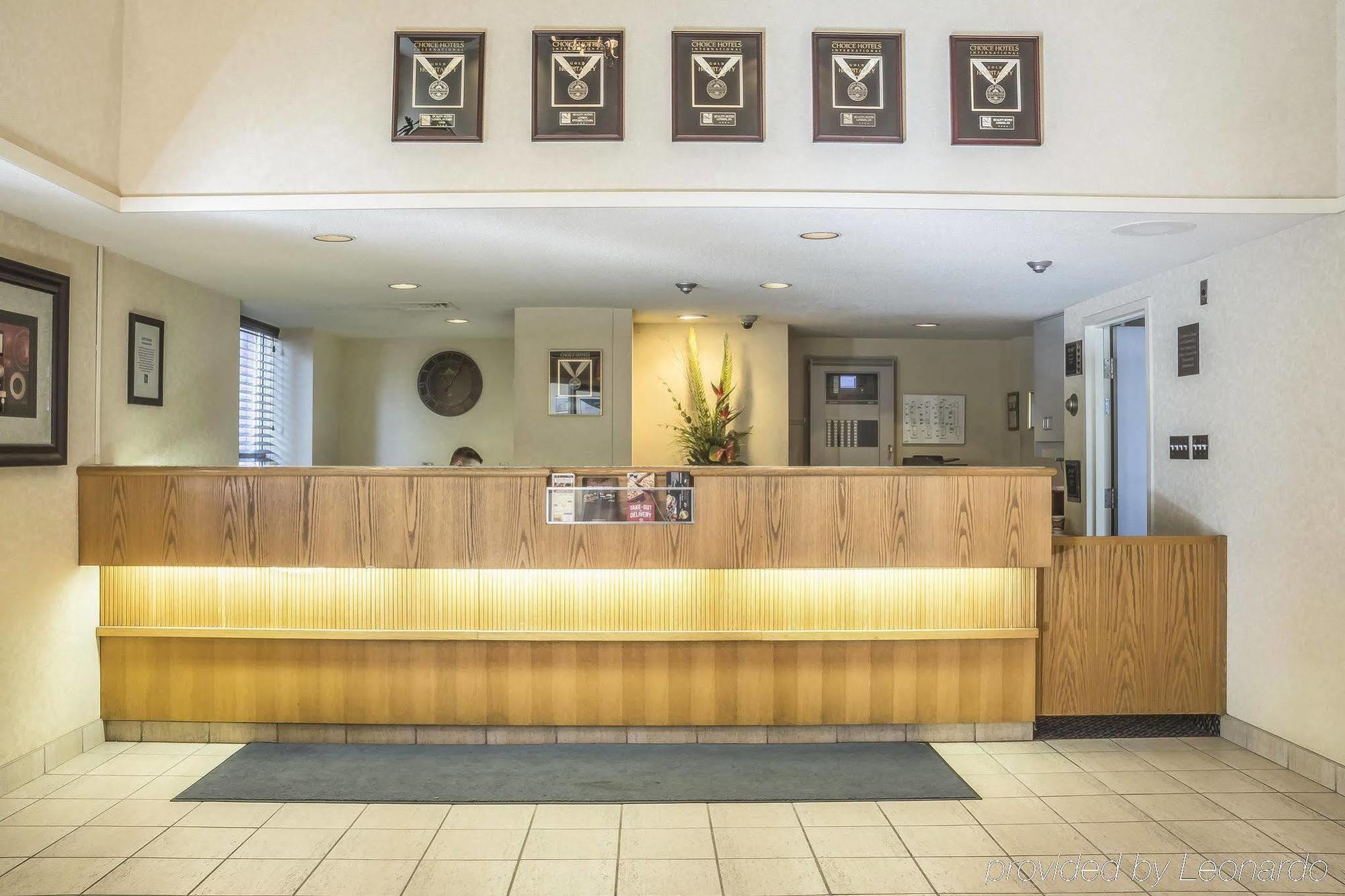 Comfort Suites London Extérieur photo